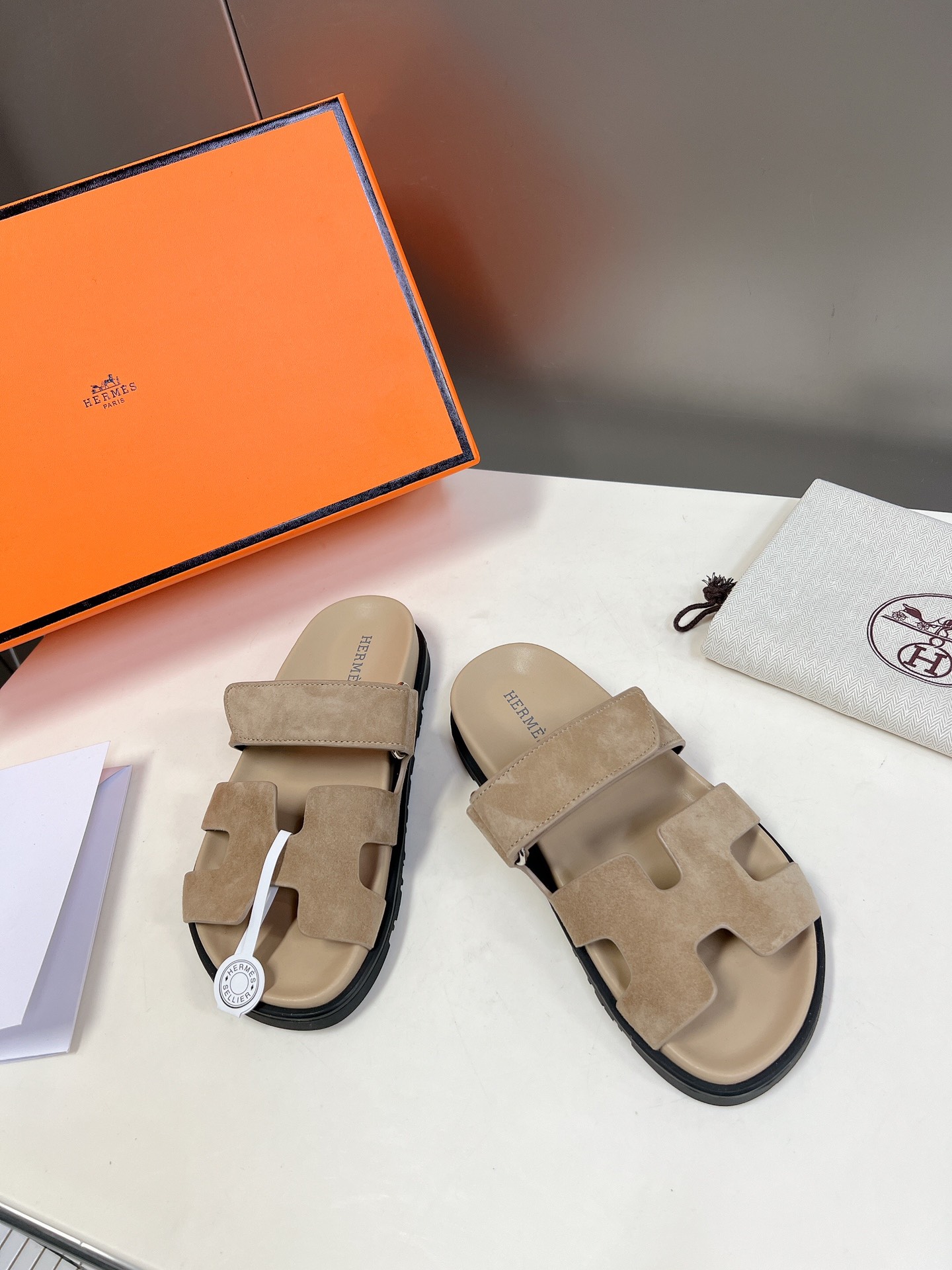 HERMES 01389 HERMES 01389