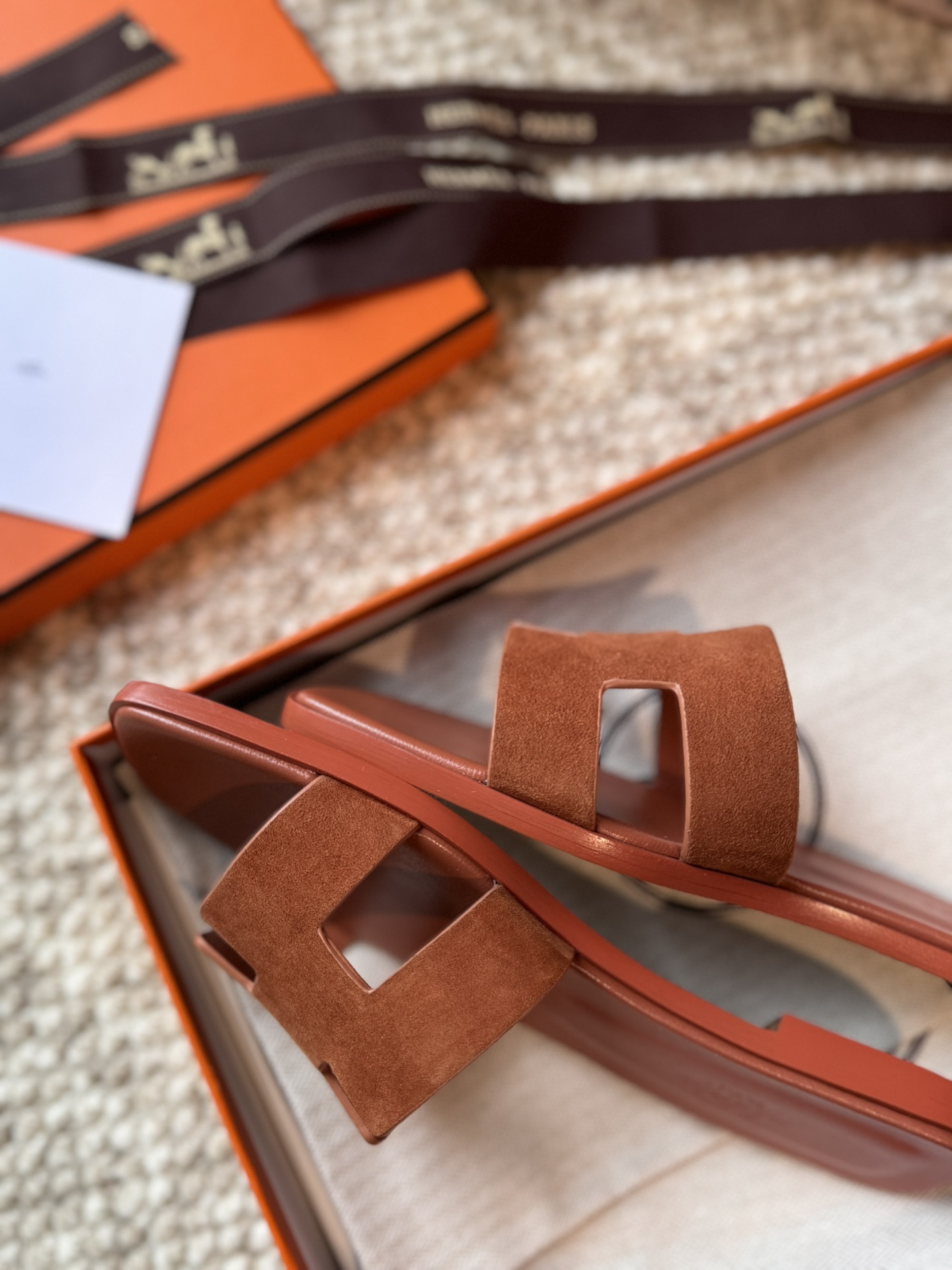 HERMES 01389 HERMES 01389