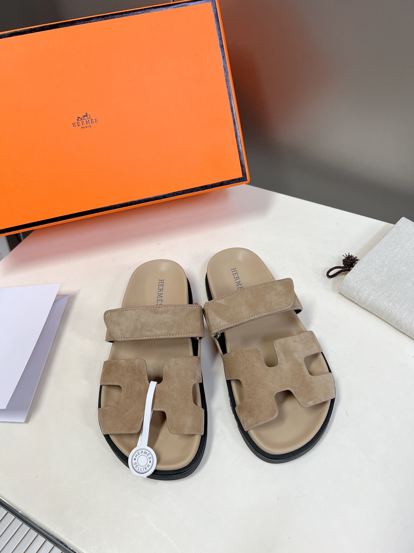 HERMES 01389 HERMES 01389