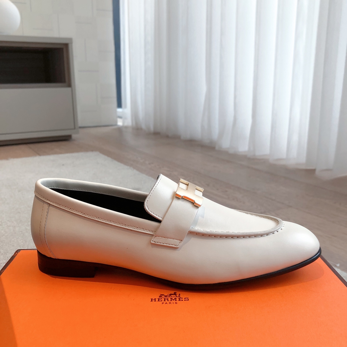Women's White Leather Hermes Tassel Loafers with Gold H Logo