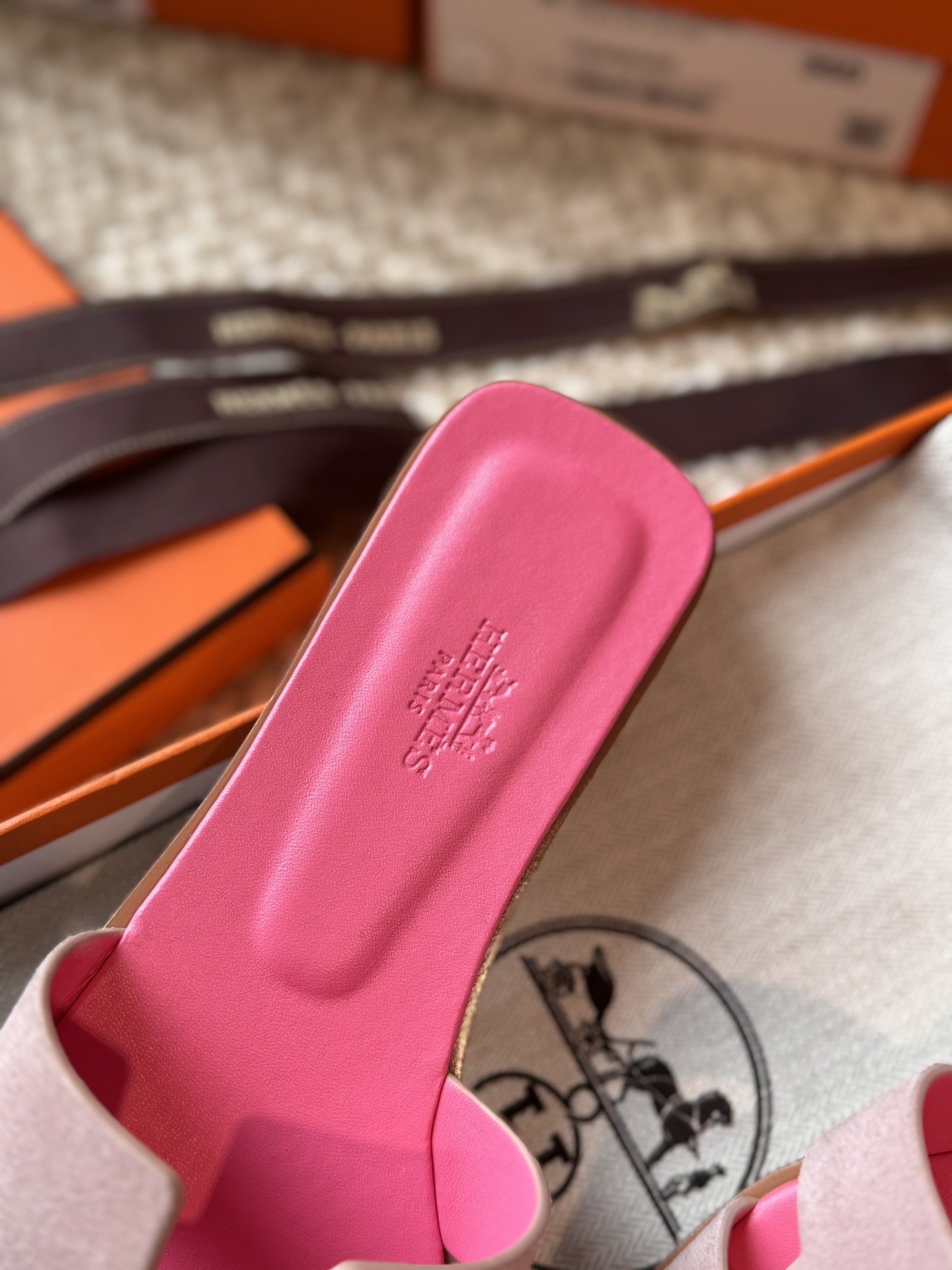 HERMES 01409 HERMES 01409