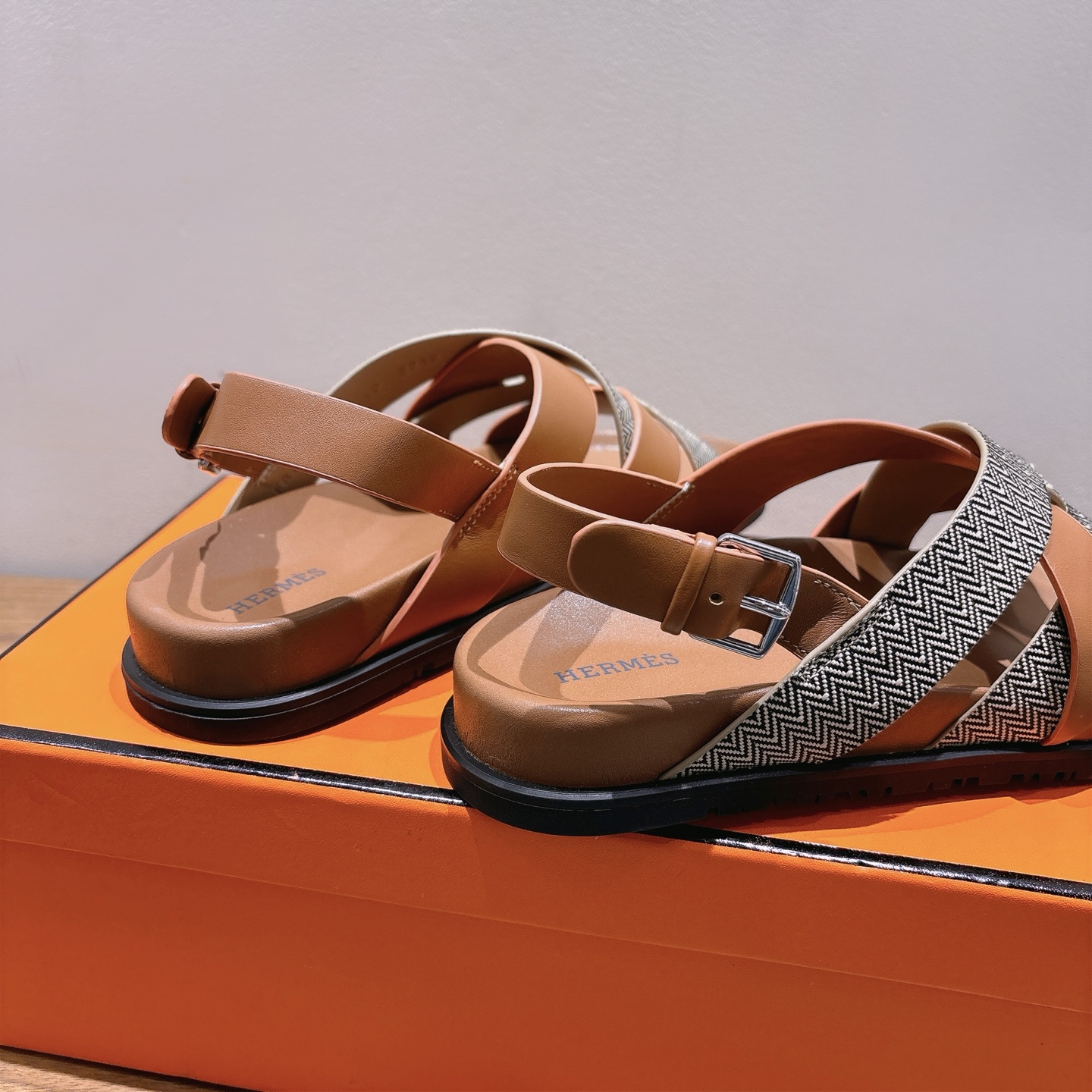 HERMES 01429