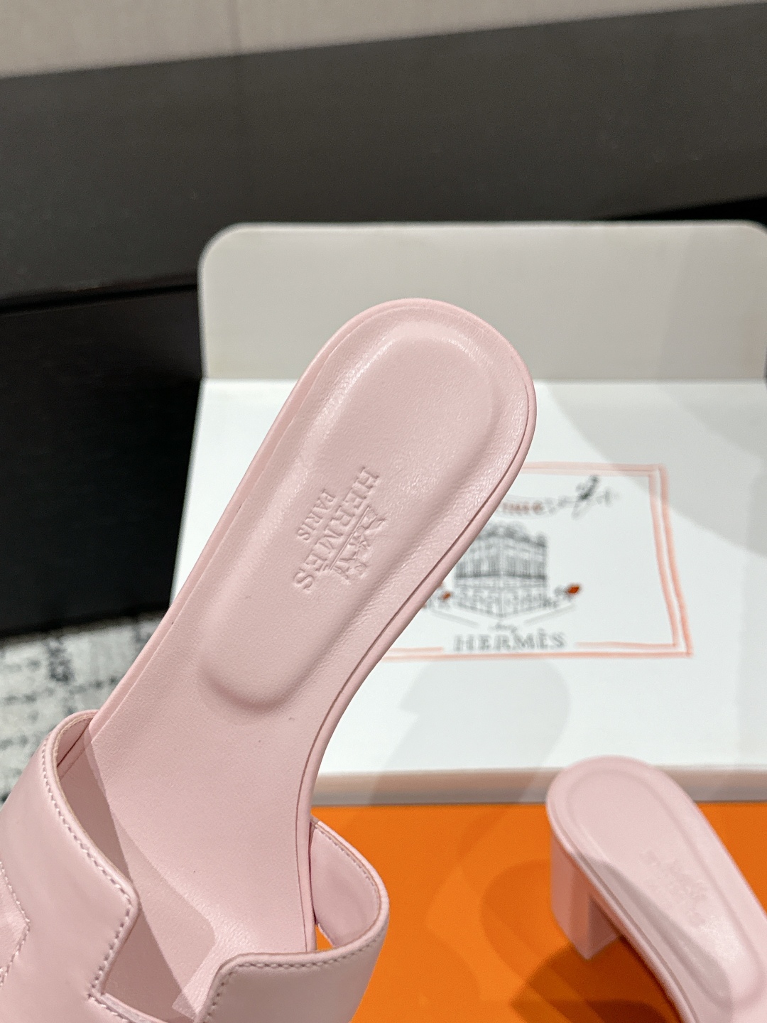 HERMES  01429