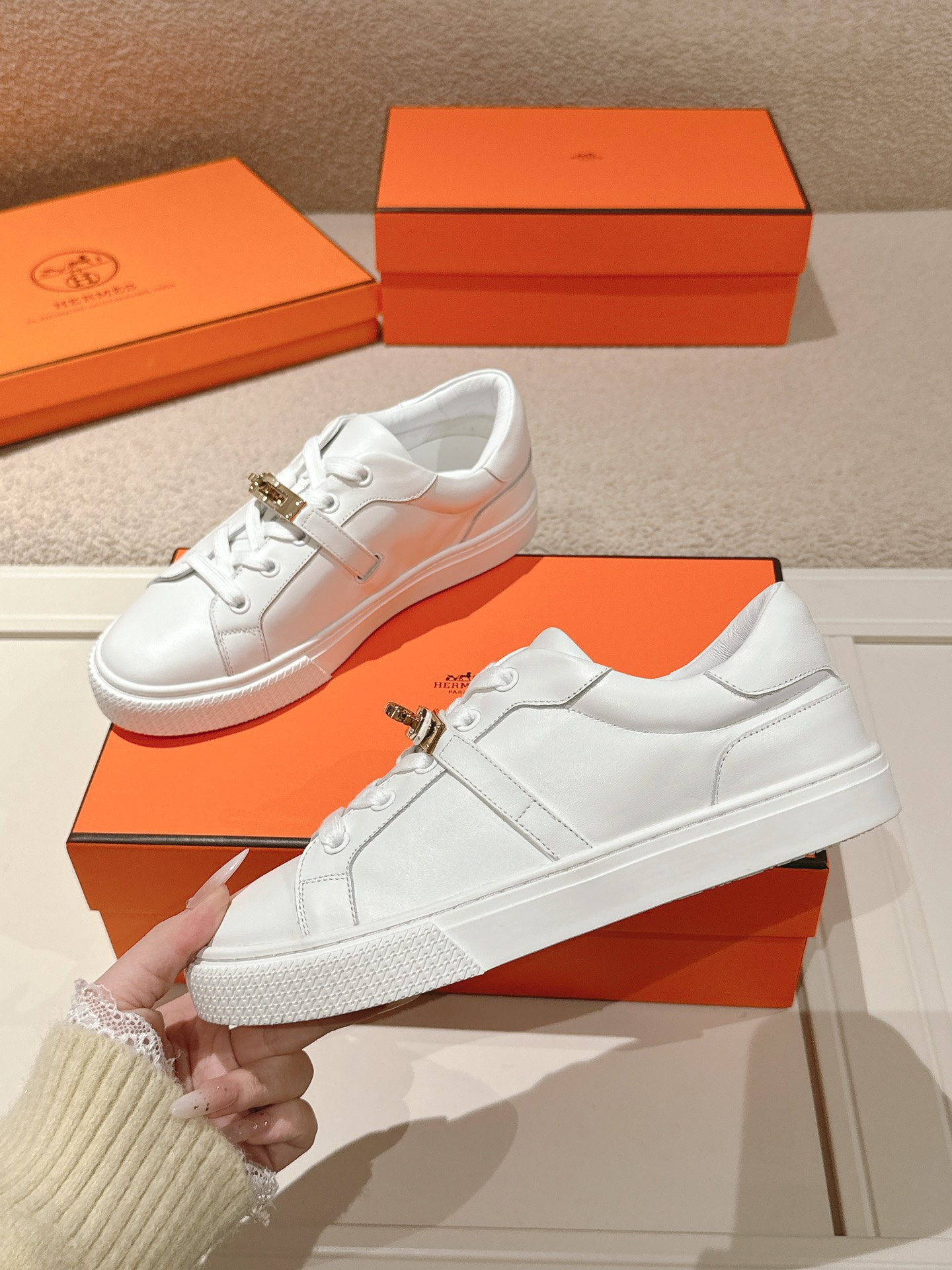 HERMES  01429
