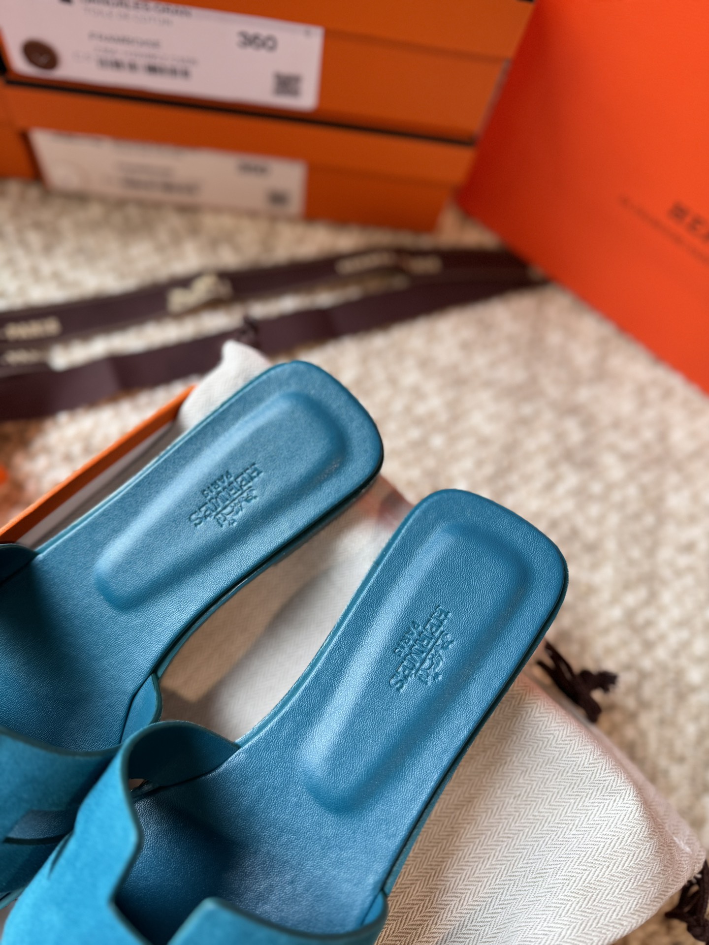 HERMES 01429