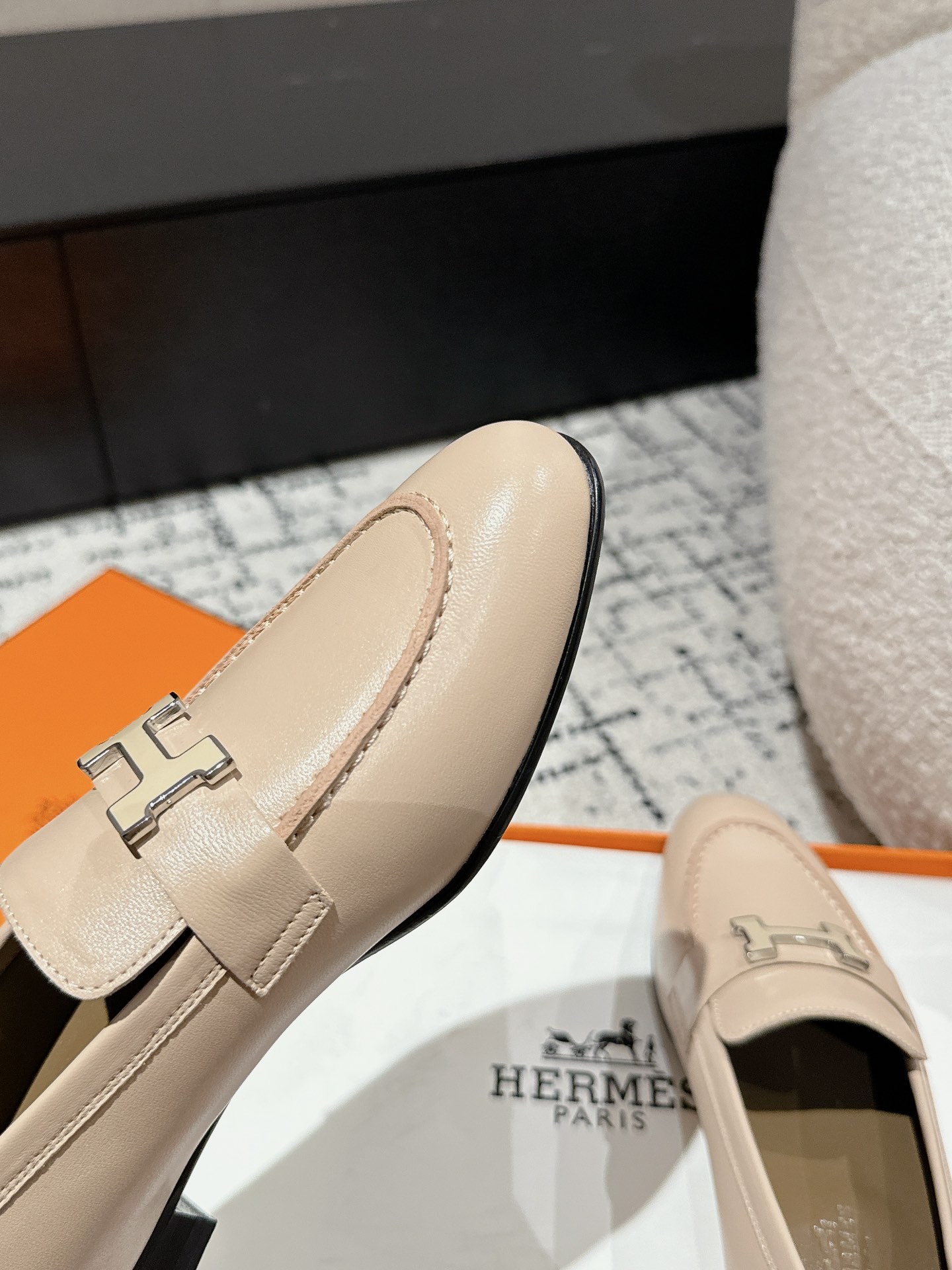 HERMES 01429