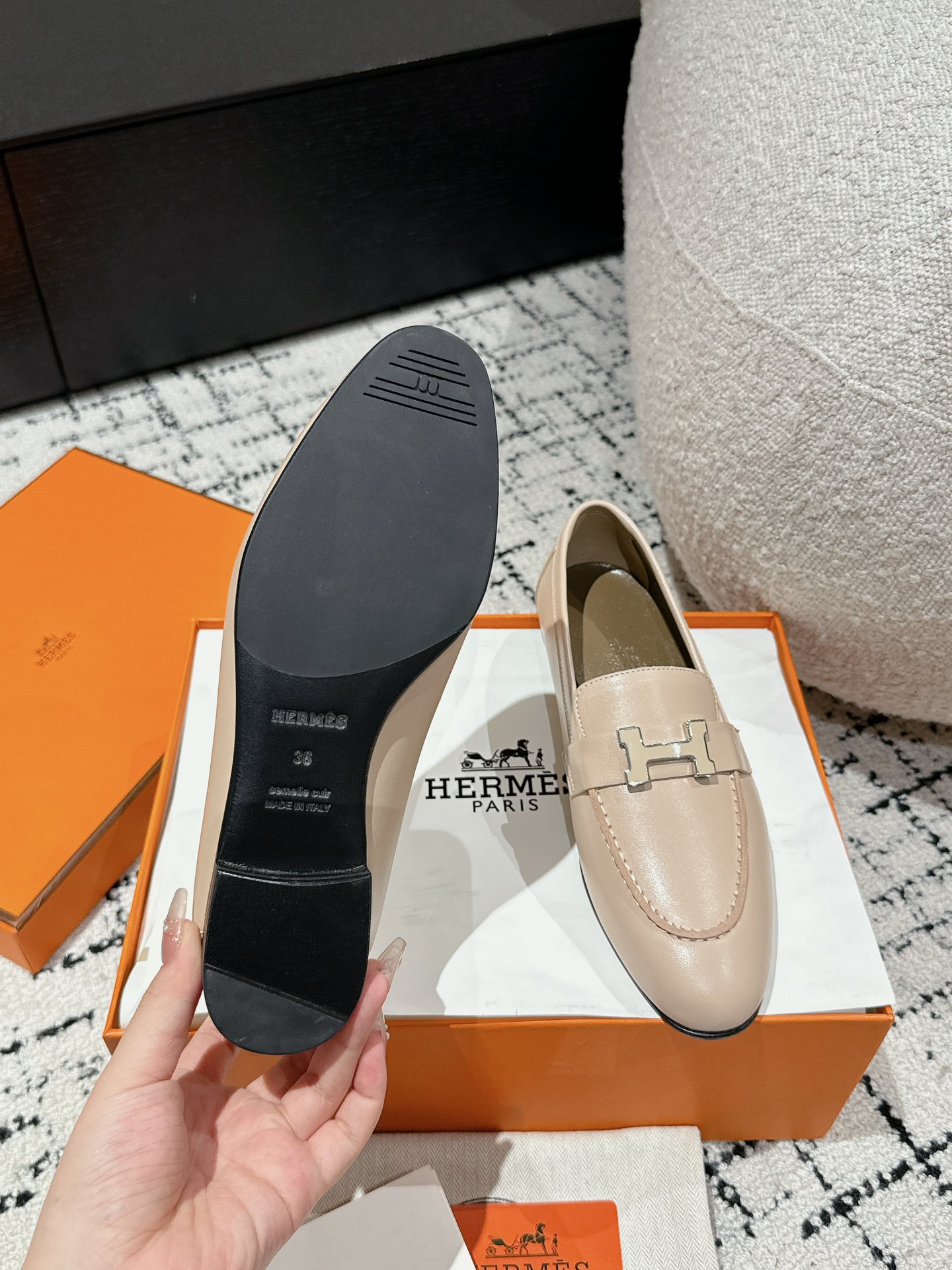 HERMES 01429