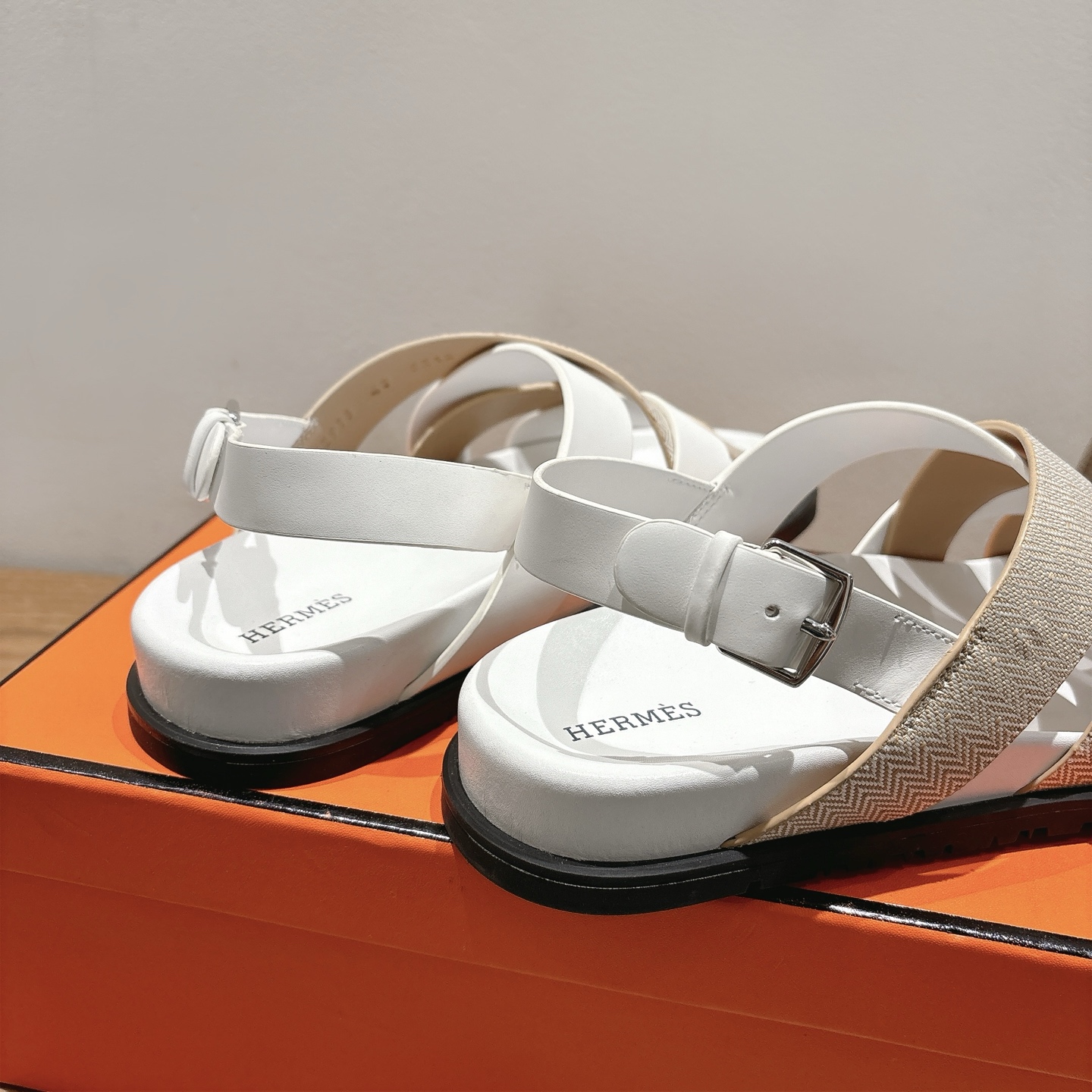 HERMES 01439 HERMES 01439