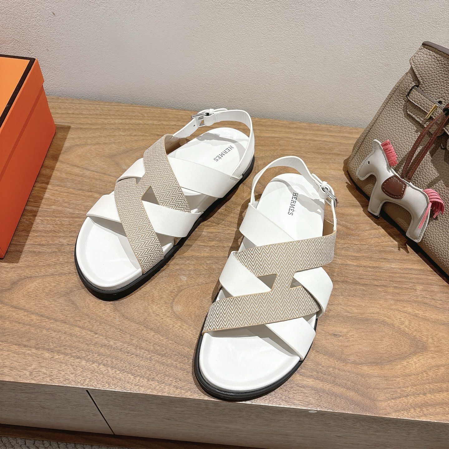 HERMES 01439 HERMES 01439