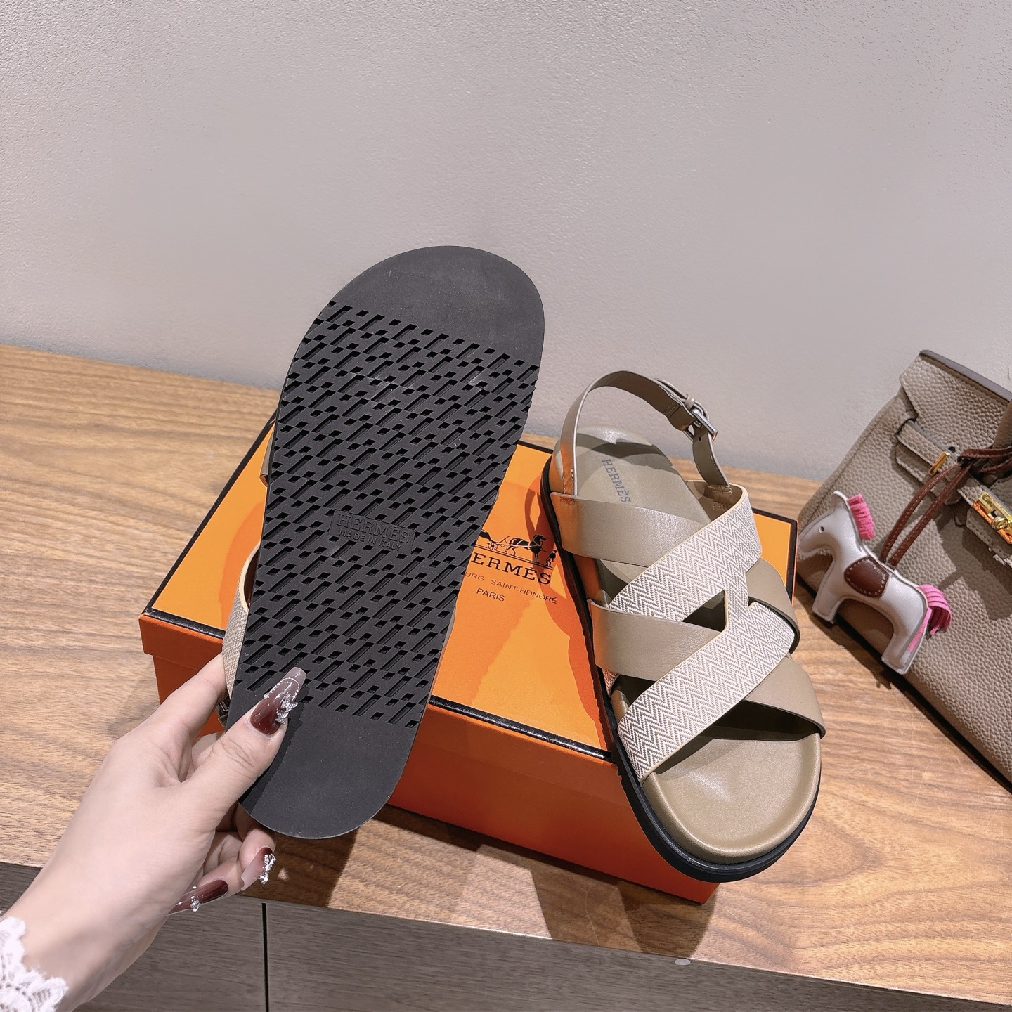 HERMES 01449