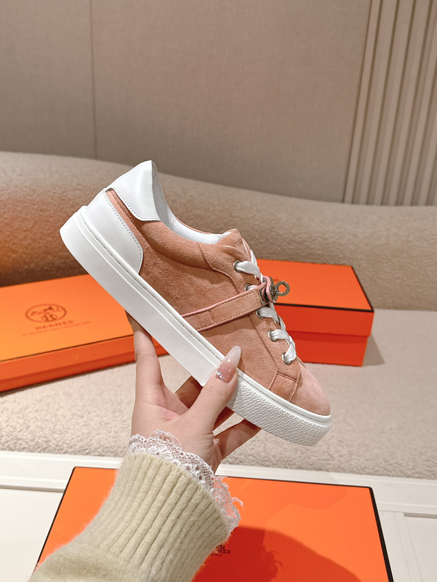 HERMES  01459