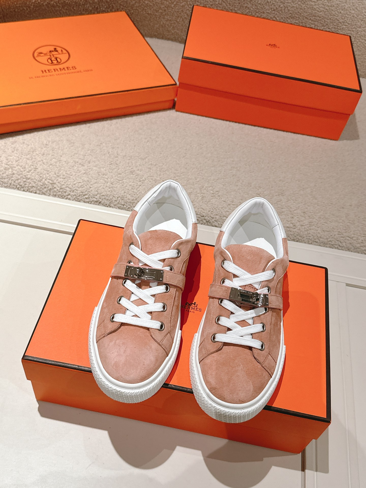 HERMES  01459