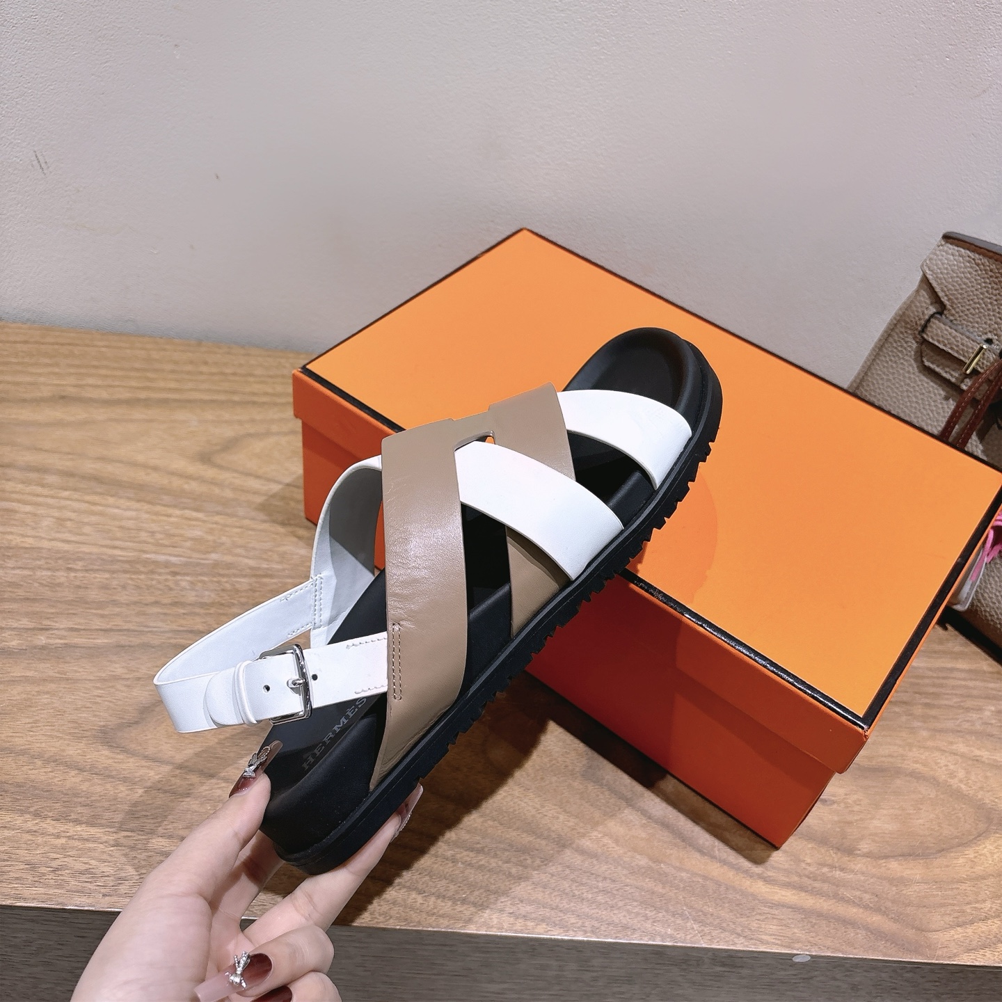 HERMES 01469 HERMES 01469