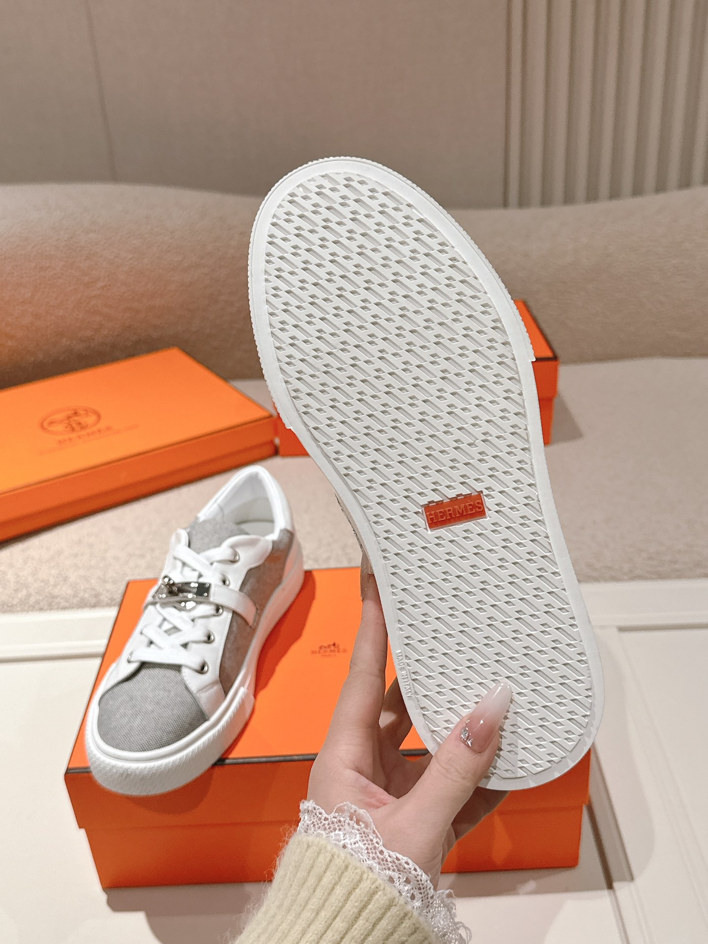 HERMES  01499