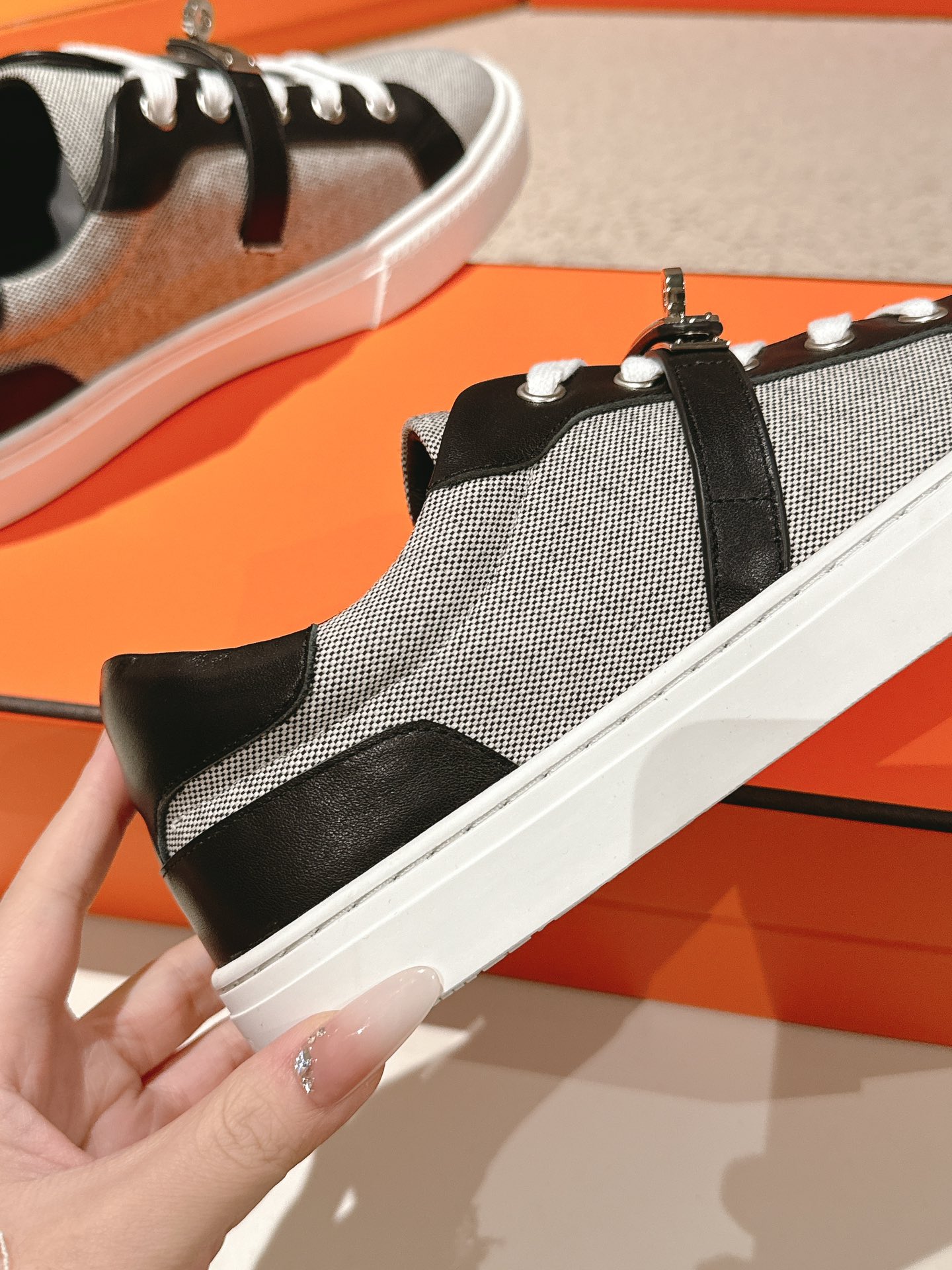 HERMES  01509