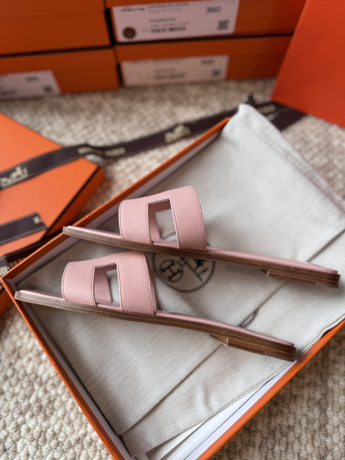 HERMES 01519 HERMES 01519