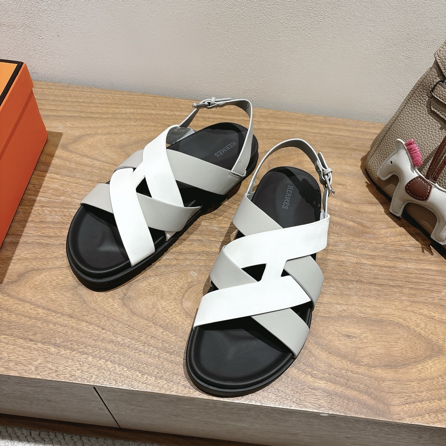 HERMES 01519 HERMES 01519