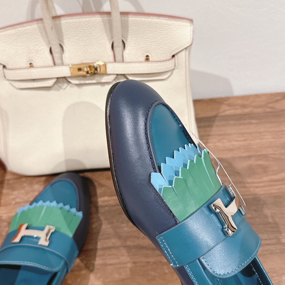 HERMES 01519