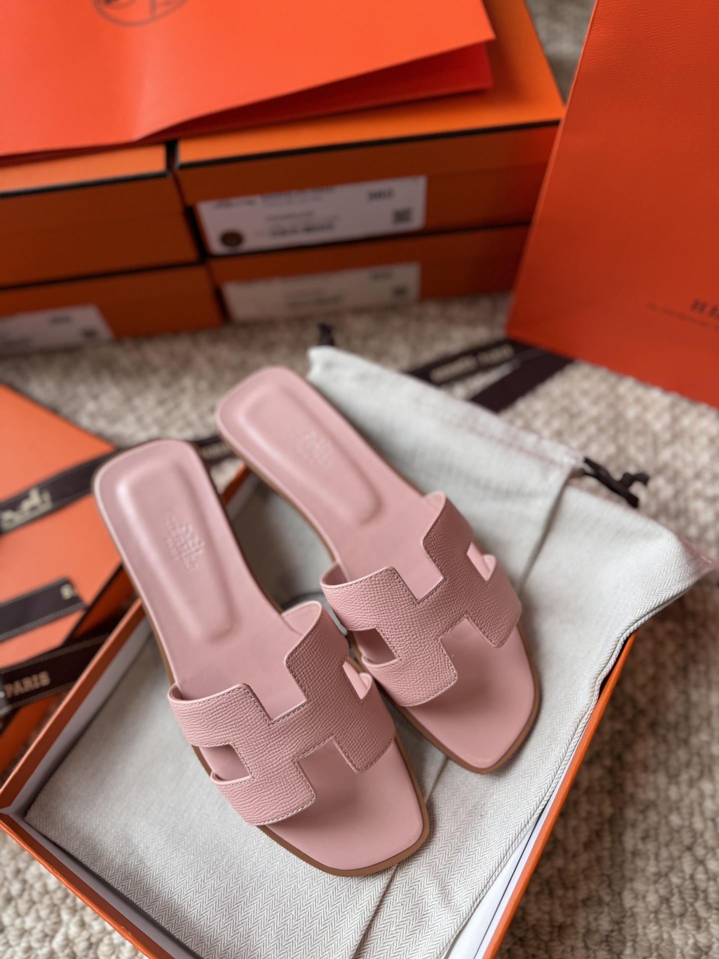 HERMES 01519 HERMES 01519