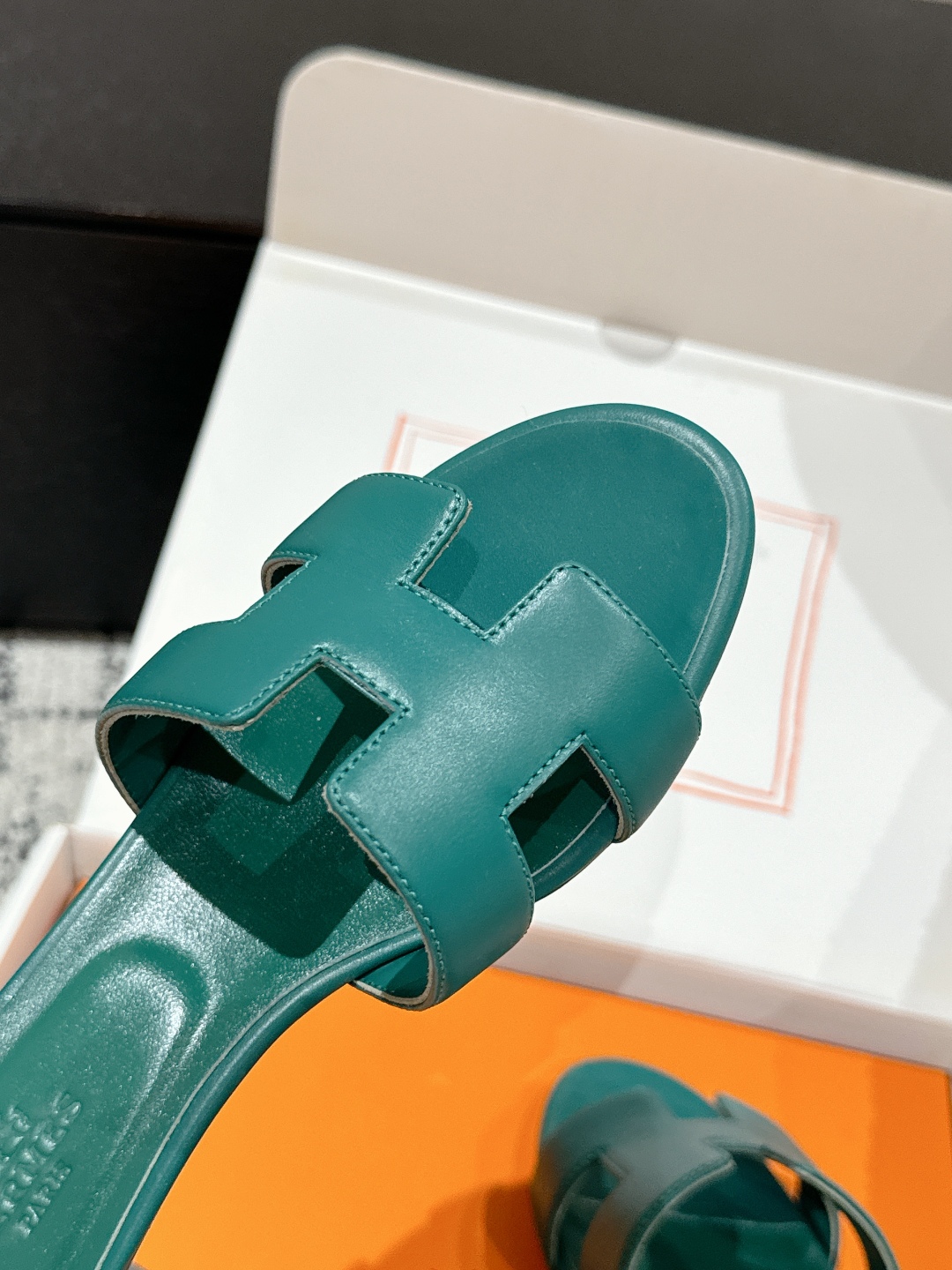 HERMES 01519 HERMES 01519