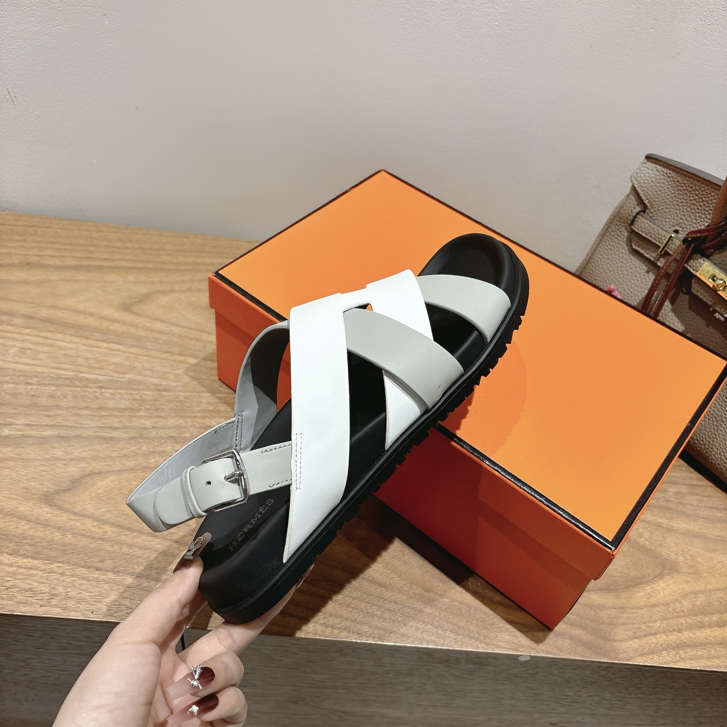 HERMES 01519 HERMES 01519