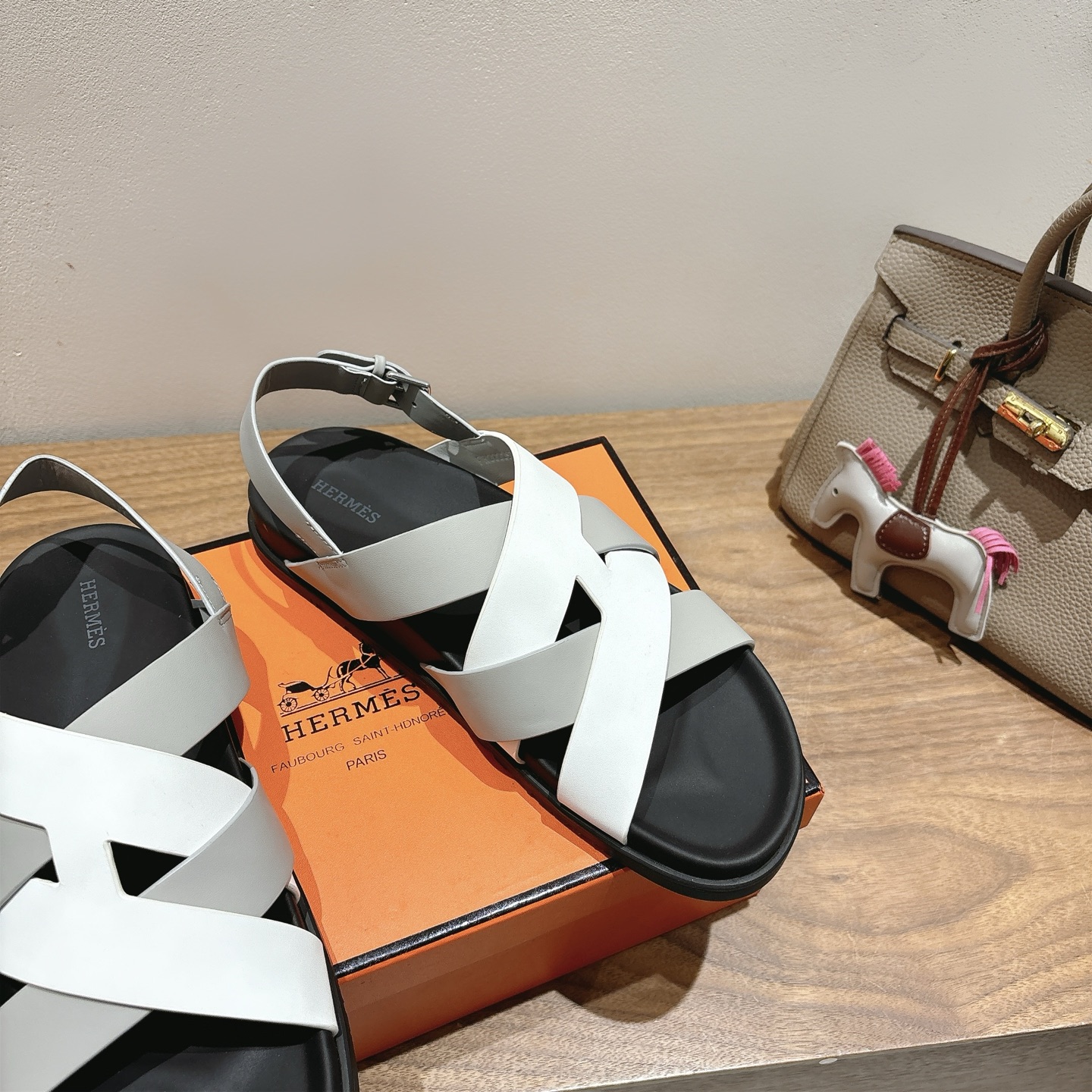 HERMES 01519 HERMES 01519