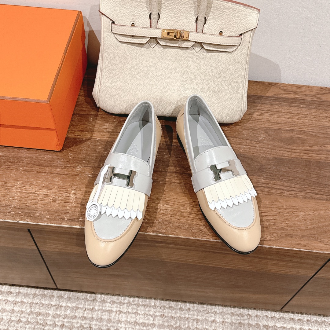 HERMES 01529 HERMES 01529