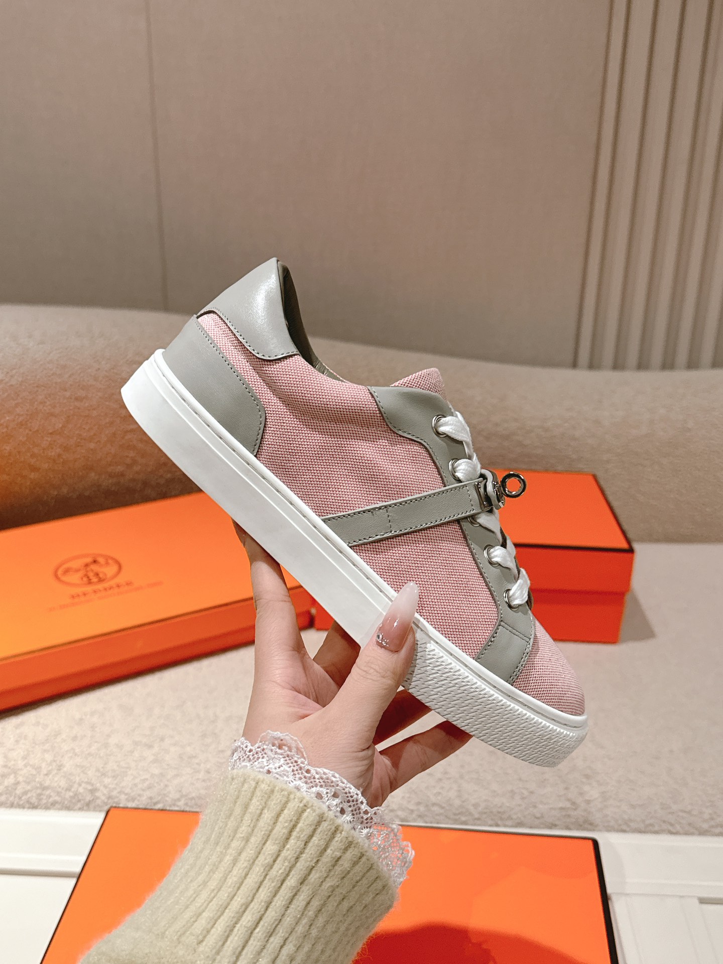 HERMES 01529 HERMES 01529
