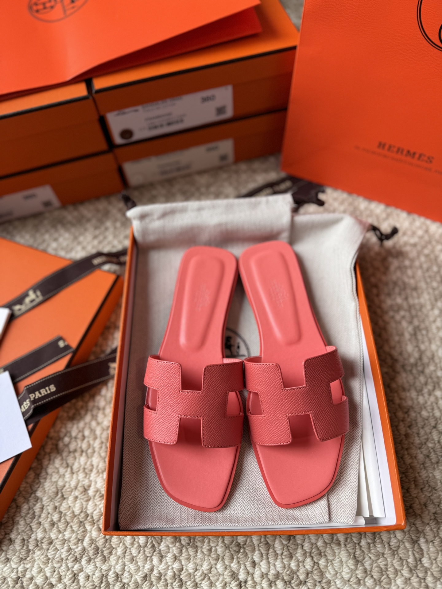 HERMES 01529 HERMES 01529
