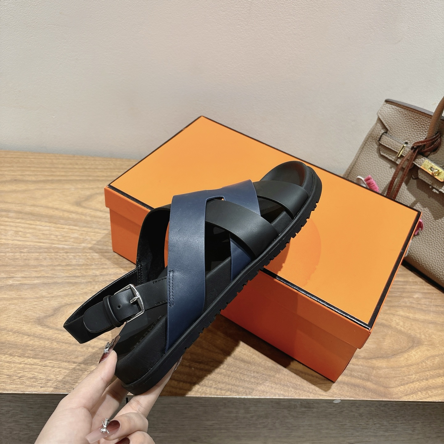 HERMES 01529 HERMES 01529