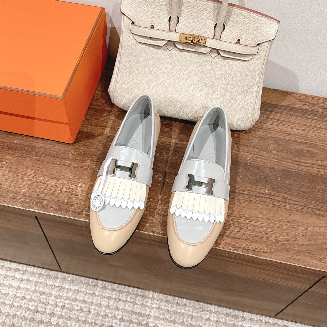 HERMES 01529