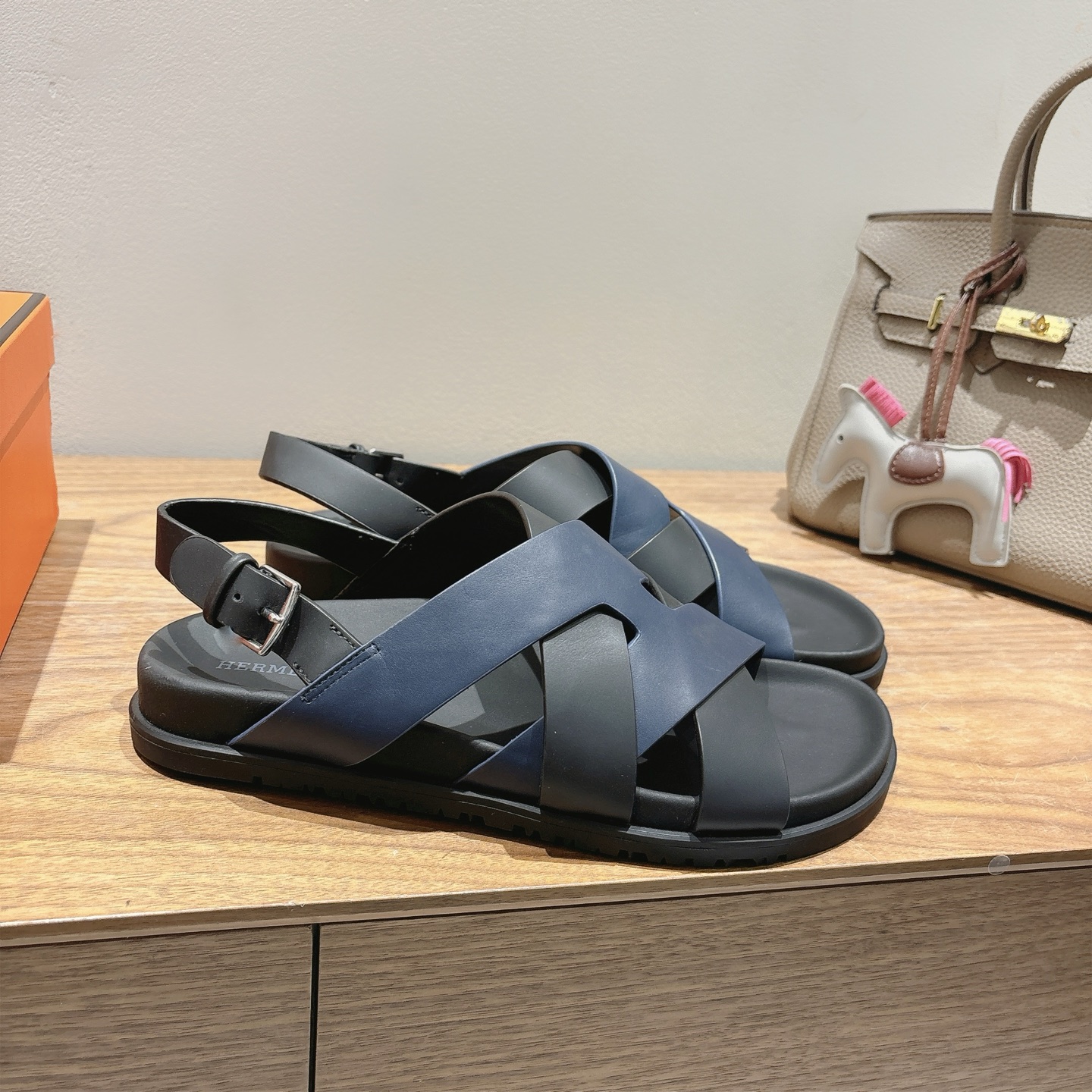 HERMES 01529 HERMES 01529