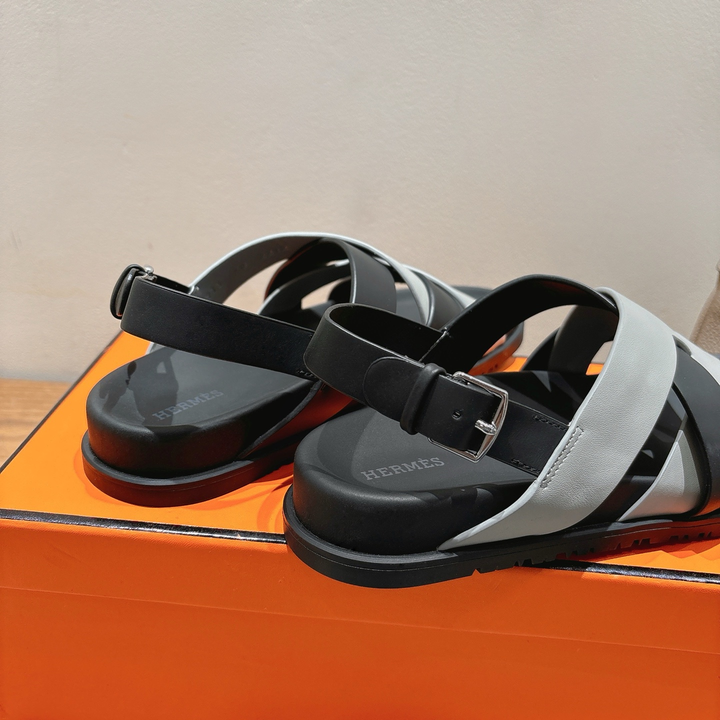 HERMES 01549 HERMES 01549