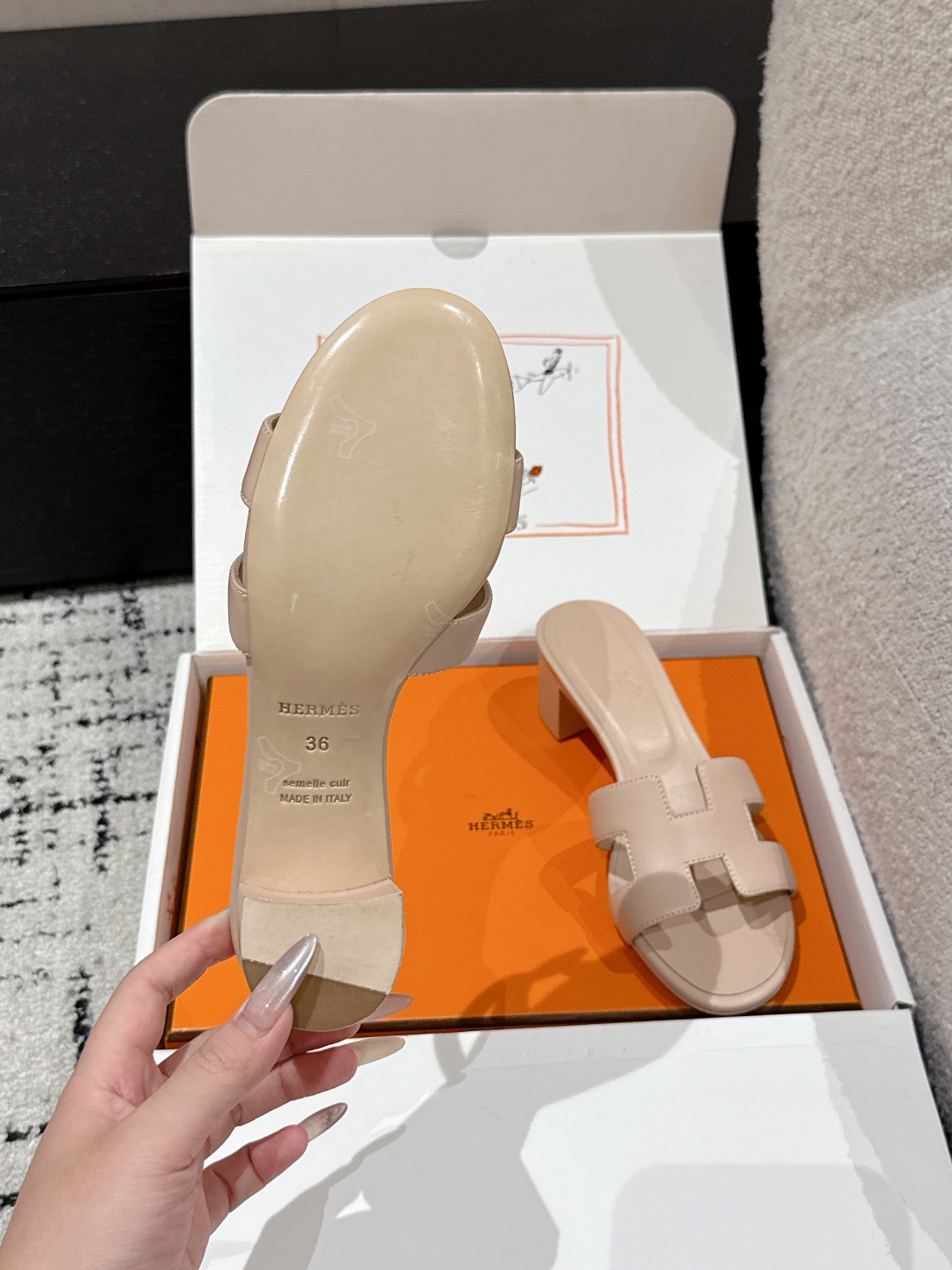 HERMES 01549 HERMES 01549