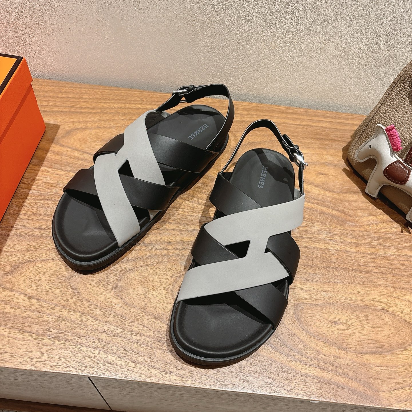 HERMES 01549 HERMES 01549