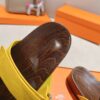 HERMES  01559