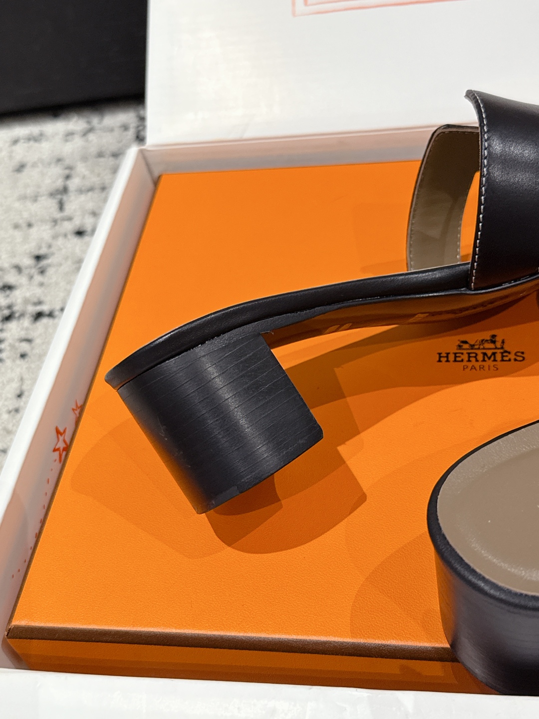HERMES 01559 HERMES 01559
