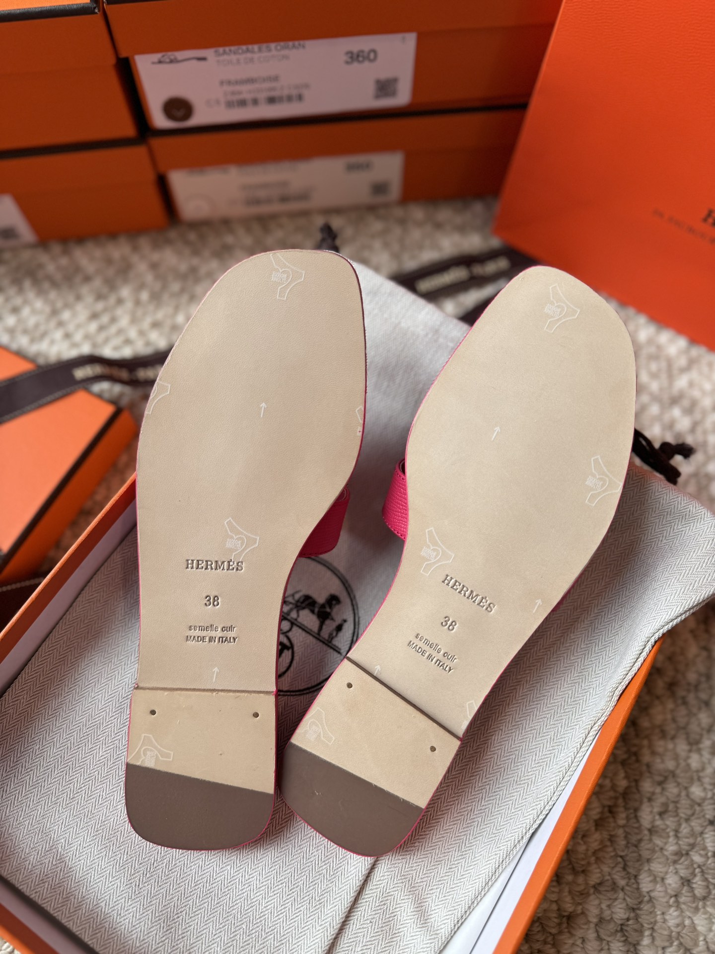HERMES 01559 HERMES 01559