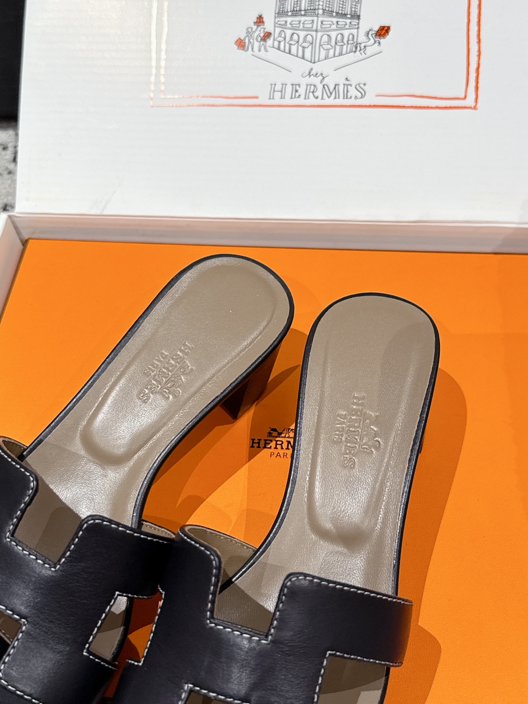 HERMES 01559 HERMES 01559