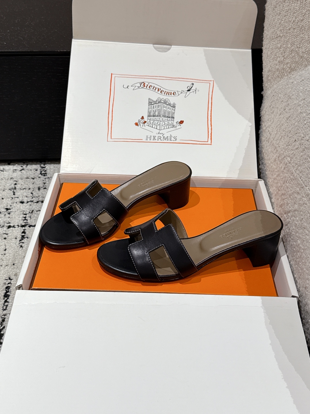 HERMES 01559 HERMES 01559