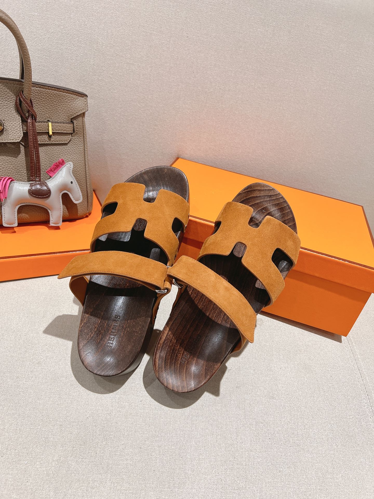 HERMES 01569 HERMES 01569