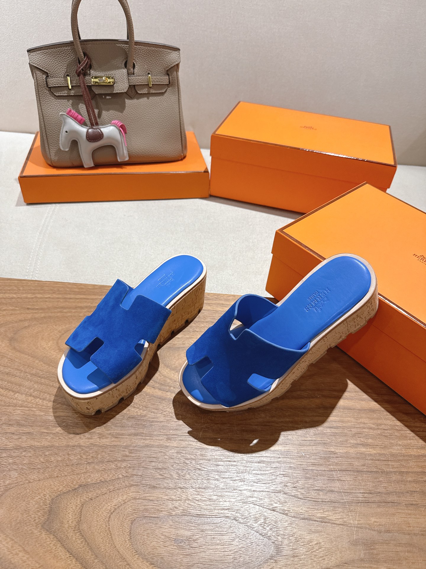 HERMES 01569 HERMES 01569