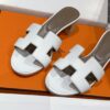 HERMES  01569