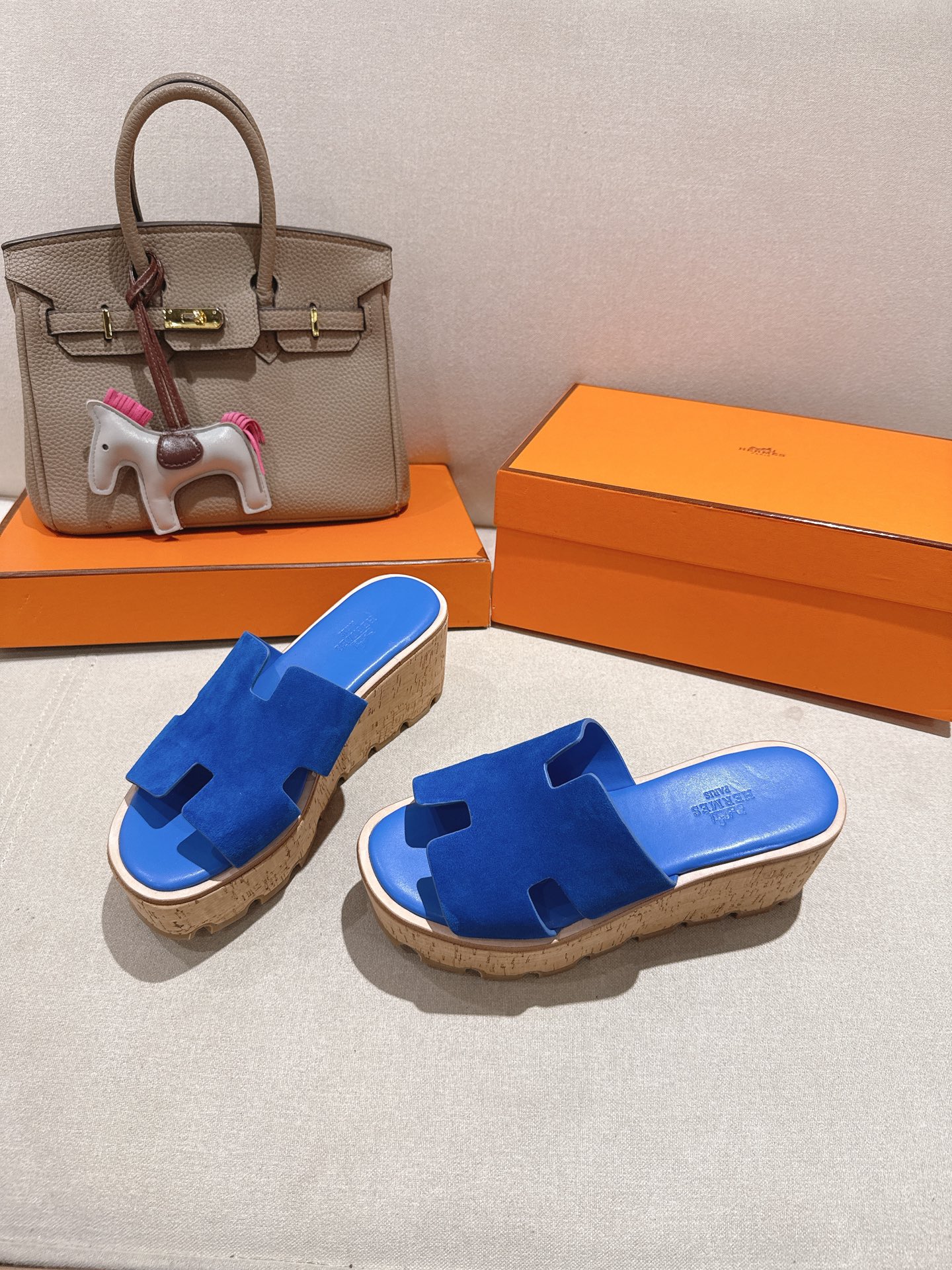 HERMES 01569 HERMES 01569