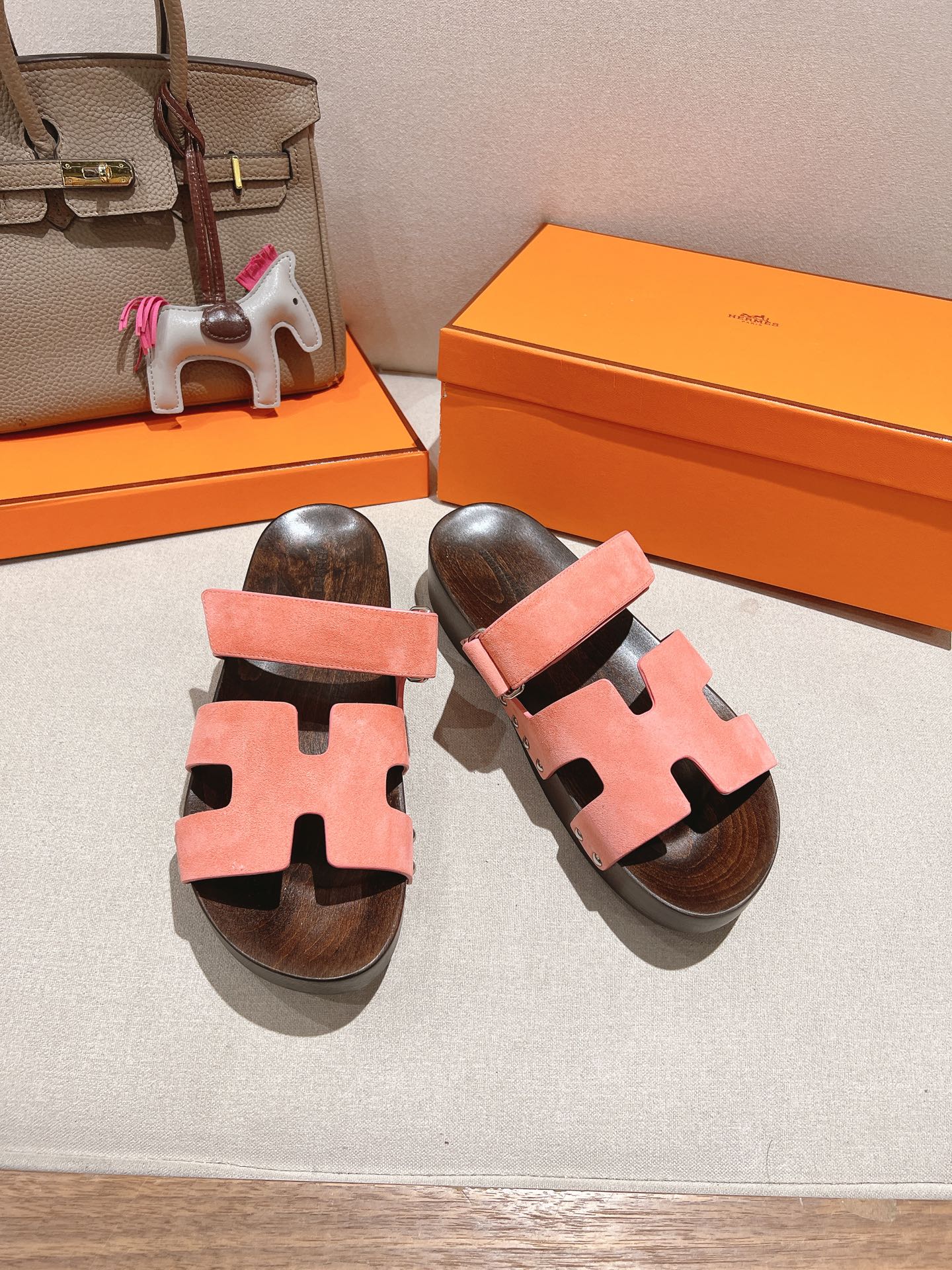 HERMES  01579