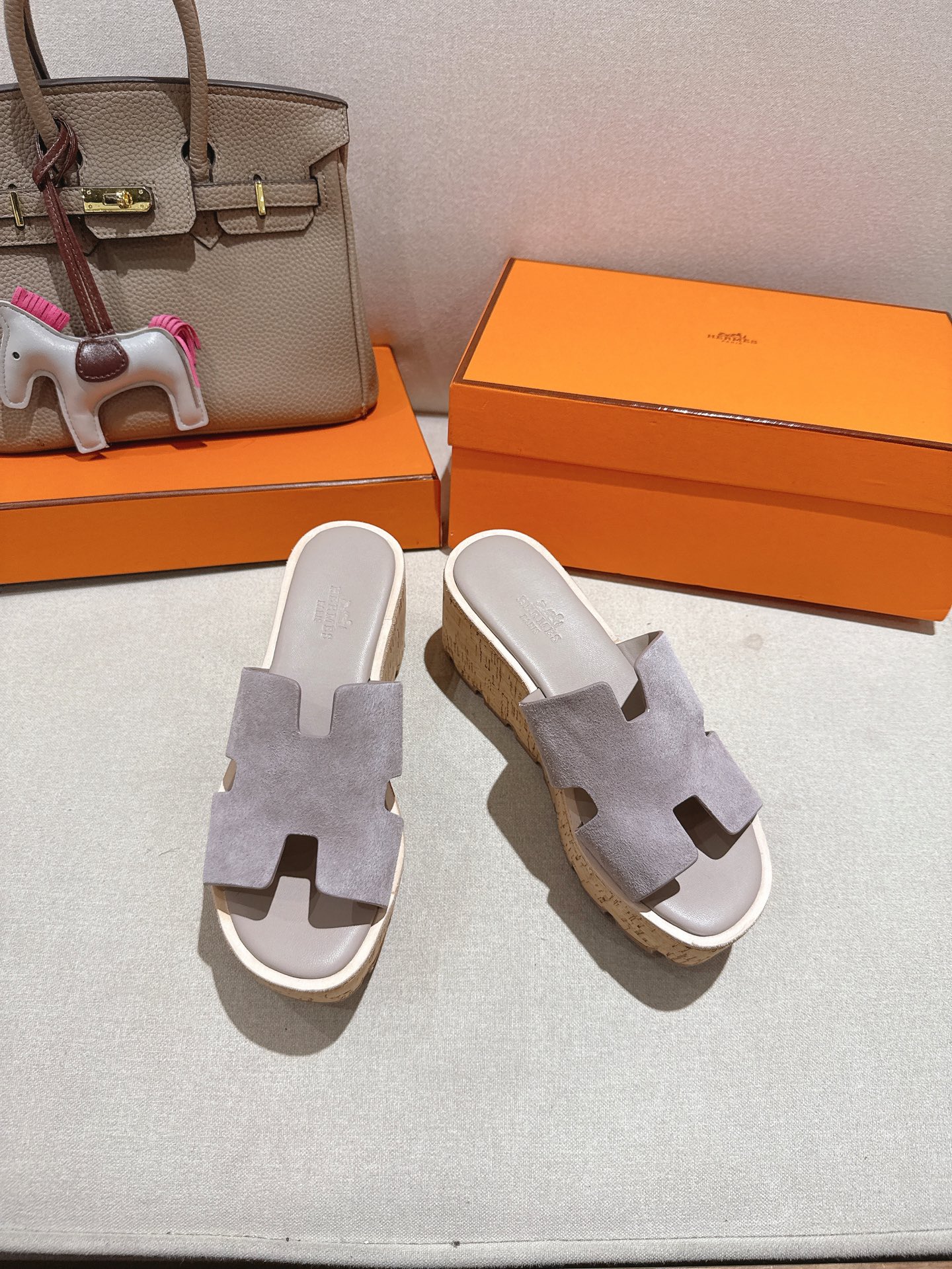 HERMES 01589