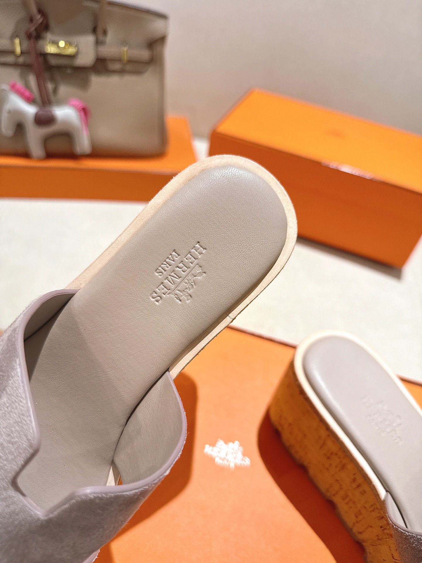 HERMES 01589