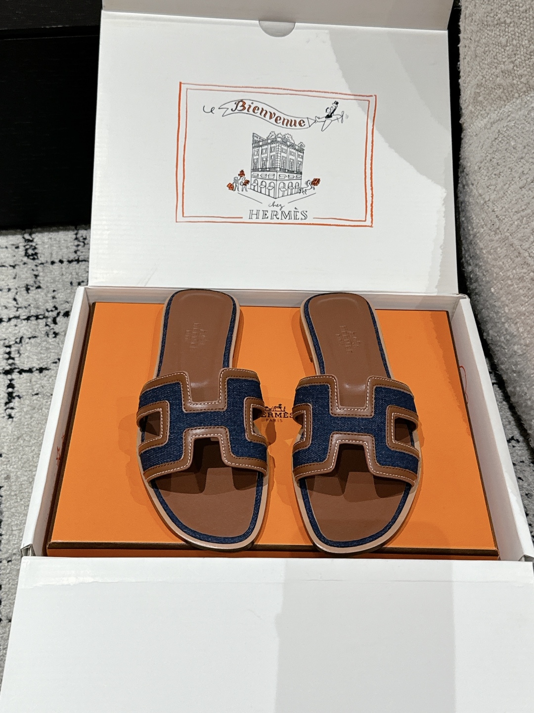 HERMES 01599 HERMES 01599