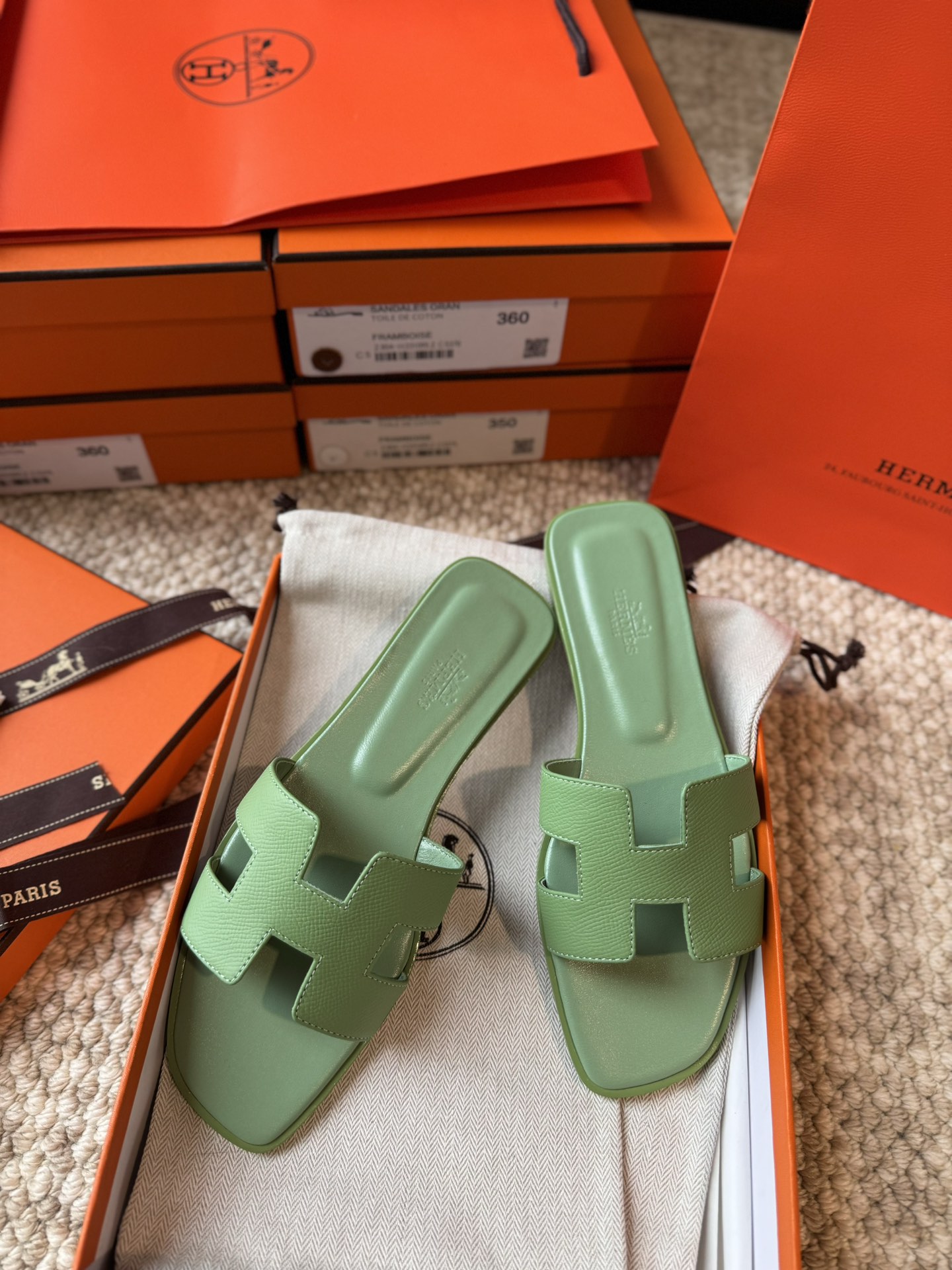 HERMES 01599 HERMES 01599