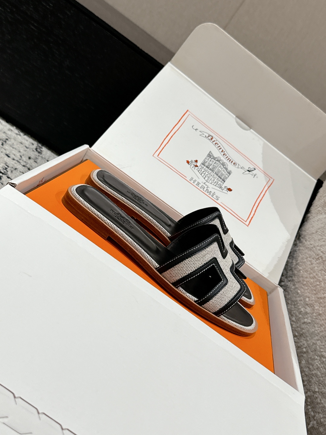 HERMES  01609